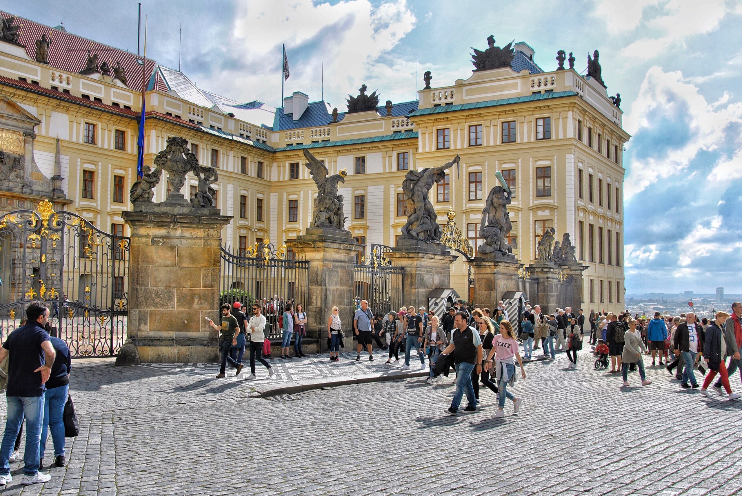 6 Free Things To Do in Prague, Czech Republic Dymabroad